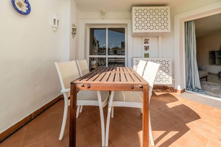 Image No.16-2 Bed Apartment for sale