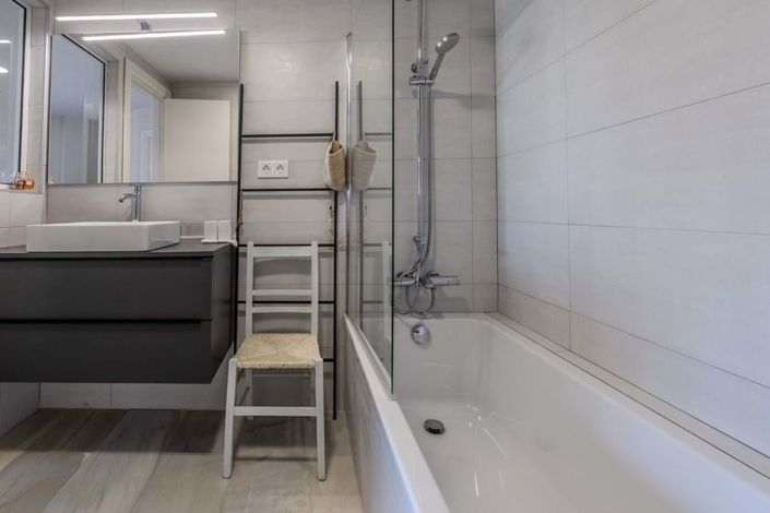 Image No.23-2 Bed Apartment for sale