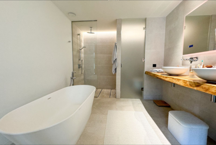 Image No.19-2 Bed Apartment for sale