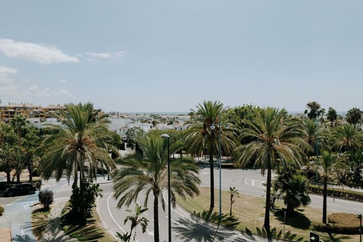 Image No.11-3 Bed Apartment for sale