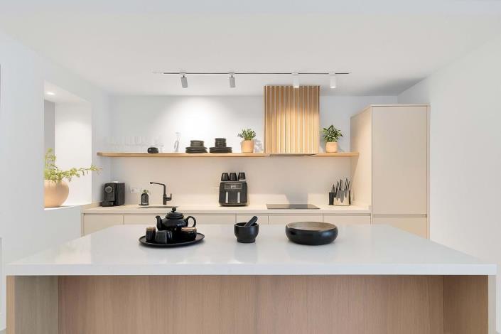 Image No.9-2 Bed Apartment for sale