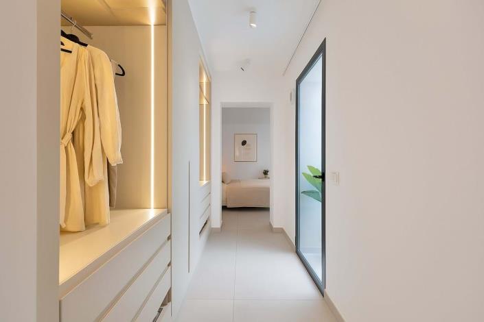 Image No.16-2 Bed Apartment for sale