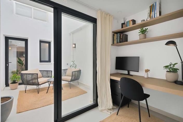 Image No.17-2 Bed Apartment for sale