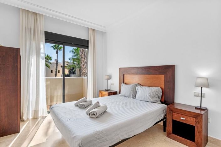 Image No.11-2 Bed Apartment for sale