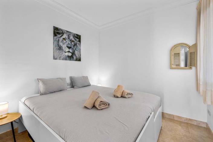 Image No.15-2 Bed Apartment for sale