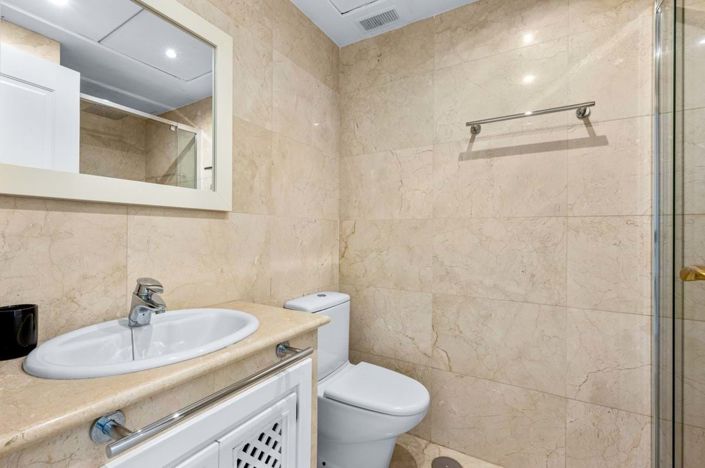 Image No.18-2 Bed Apartment for sale