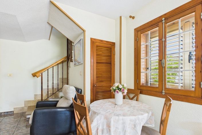 Image No.36-4 Bed Townhouse for sale