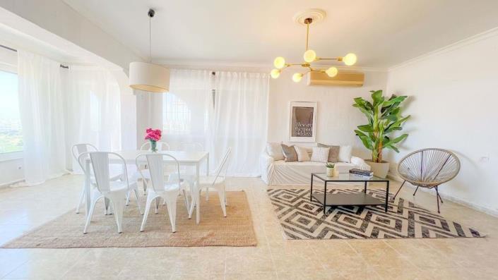 Image No.3-3 Bed Villa for sale