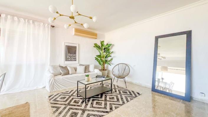 Image No.2-3 Bed Villa for sale