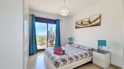 1447-638371-78d1f4f8b6655591b02d22fabb36a692d