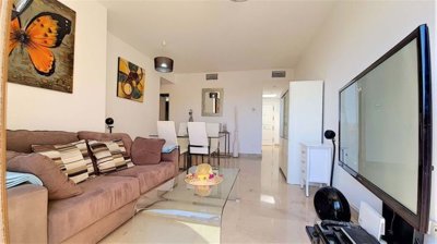 1447-638371-78d1f4f8b6655591b02d22fabb36a692d