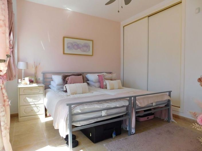 Image No.26-3 Bed Villa for sale