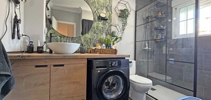 Image No.22-2 Bed Townhouse for sale