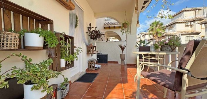 Image No.24-2 Bed Townhouse for sale