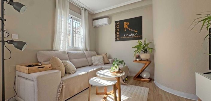 Image No.5-2 Bed Townhouse for sale