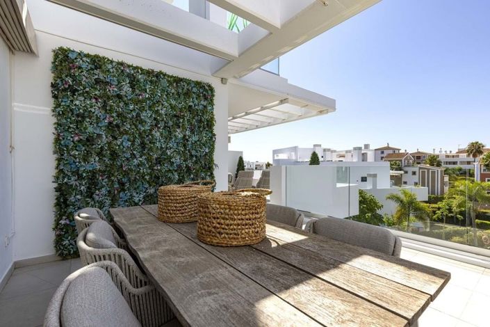 Image No.11-2 Bed Apartment for sale