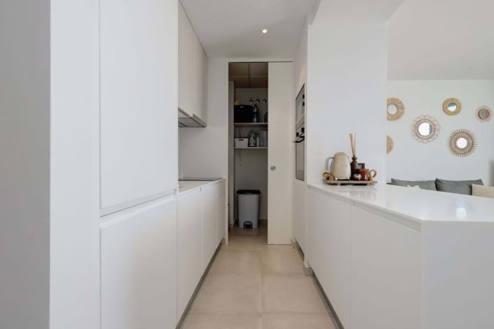 Image No.32-2 Bed Apartment for sale