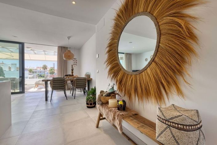 Image No.36-2 Bed Apartment for sale