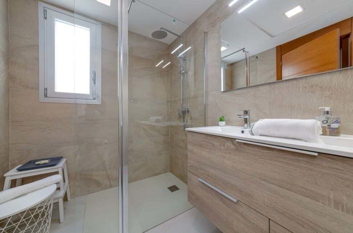 Image No.22-3 Bed Villa for sale