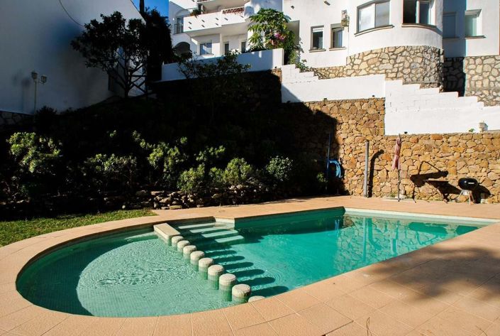 Image No.1-2 Bed Property for sale