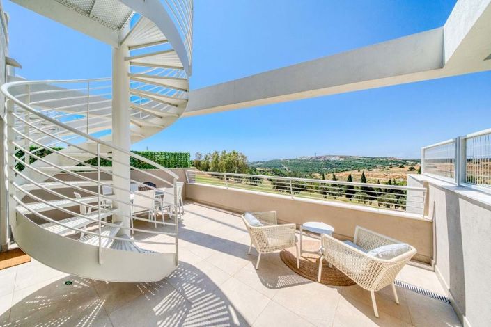 Image No.28-2 Bed Penthouse for sale