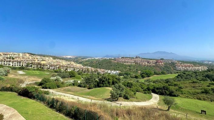 Image No.21-2 Bed Apartment for sale