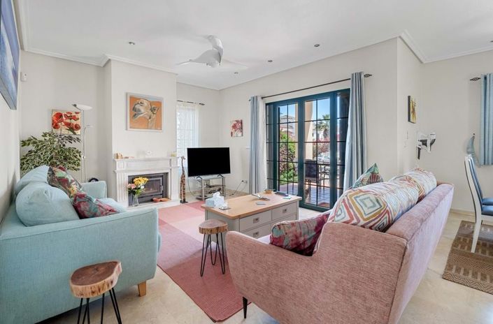 Image No.3-Villa de 3 chambres à vendre à Orihuela Costa