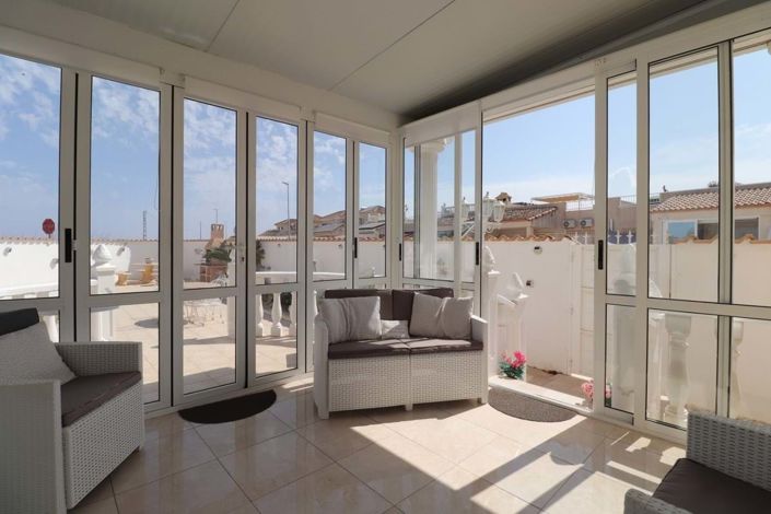 Image No.19-3 Bed Villa for sale