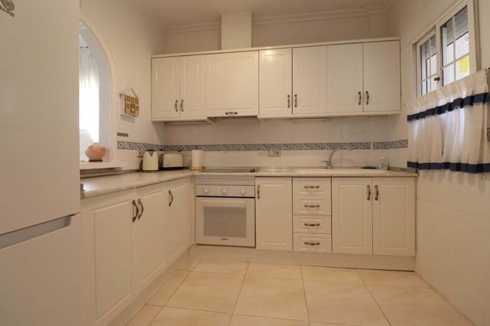 Image No.7-3 Bed Villa for sale