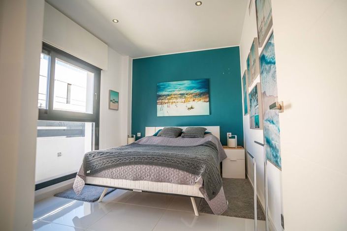 Image No.22-3 Bed Villa for sale