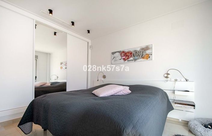 Image No.10-3 Bed Townhouse for sale