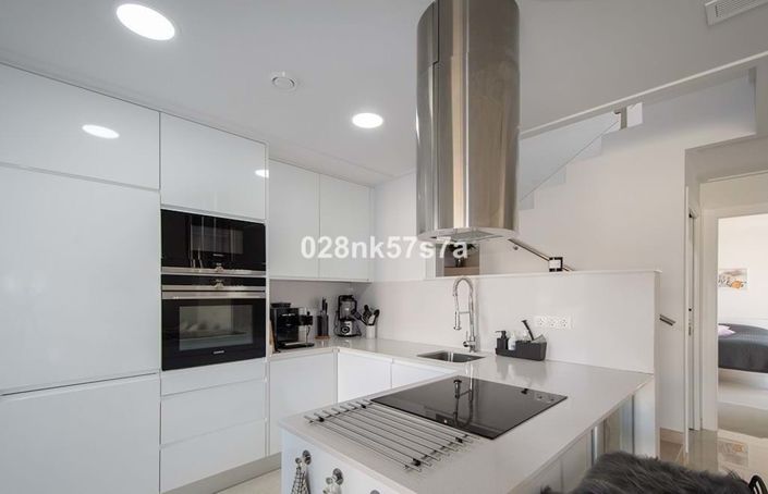 Image No.9-3 Bed Townhouse for sale