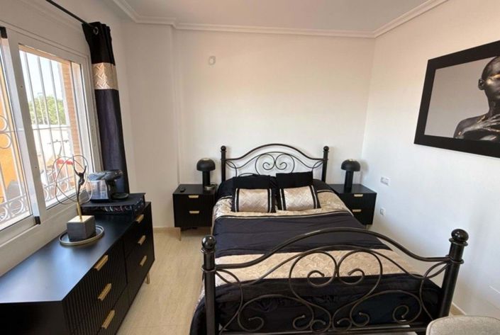 Image No.12-3 Bed Villa for sale