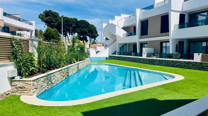 Image No.1-3 Bed Apartment for sale