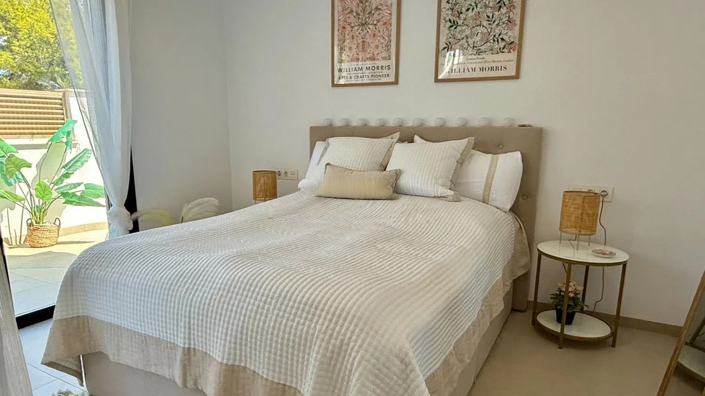 Image No.12-3 Bed Apartment for sale