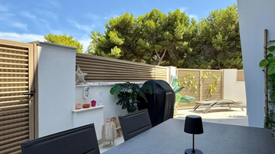 1447-638979-78d1f4f8b6655591b02d22fabb36a692d