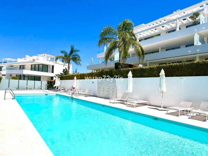 Image No.1-Appartement de 3 chambres à vendre à Estepona