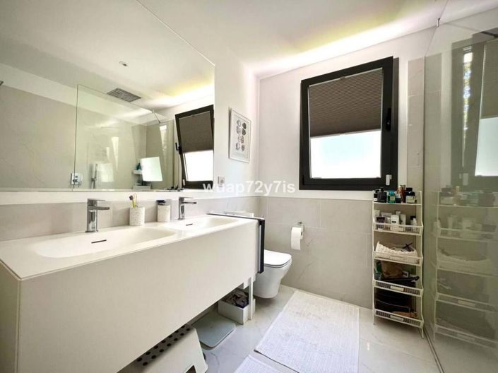 Image No.18-Appartement de 3 chambres à vendre à Estepona