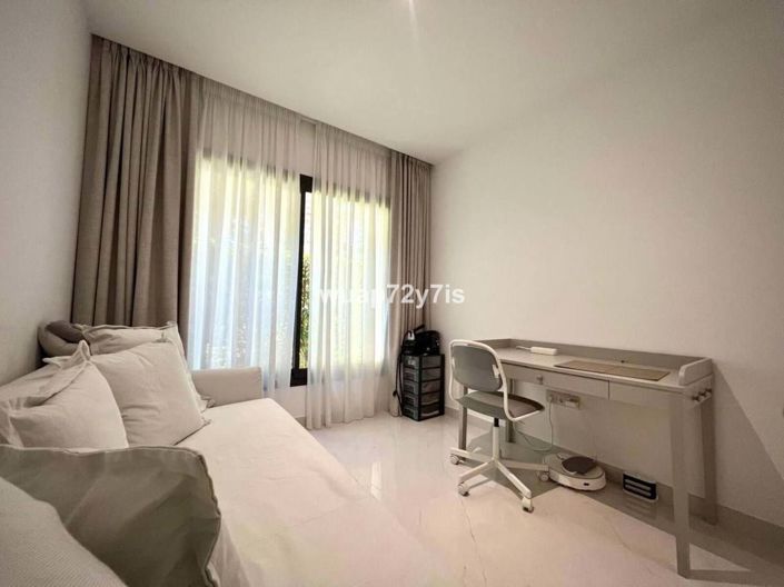 Image No.25-Appartement de 3 chambres à vendre à Estepona