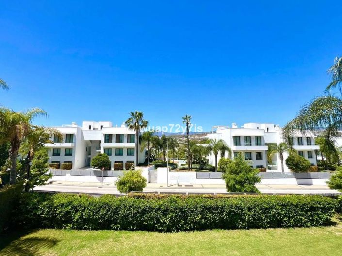 Image No.30-Appartement de 3 chambres à vendre à Estepona