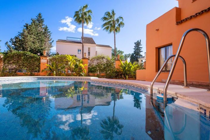 Image No.1-Appartement de 5 chambres à vendre à Estepona