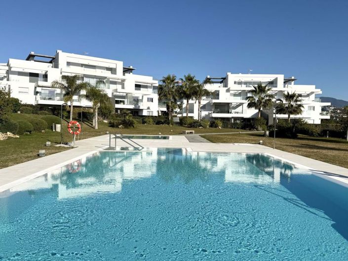 Image No.1-3 Bed Apartment for sale