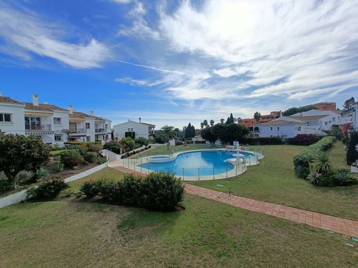 Image No.1-Penthouse de 2 chambres à vendre à Estepona