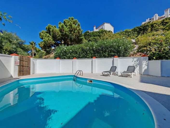 Image No.1-5 Bed Townhouse for sale