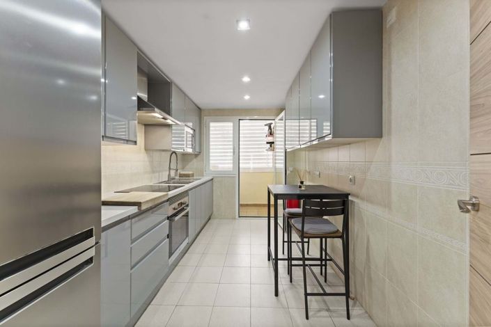 Image No.19-3 Bed Apartment for sale