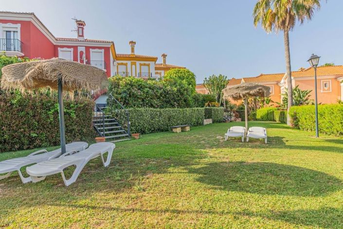 Image No.27-4 Bed Townhouse for sale