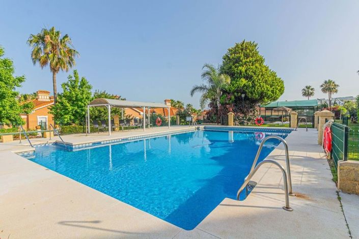 Image No.28-4 Bed Townhouse for sale