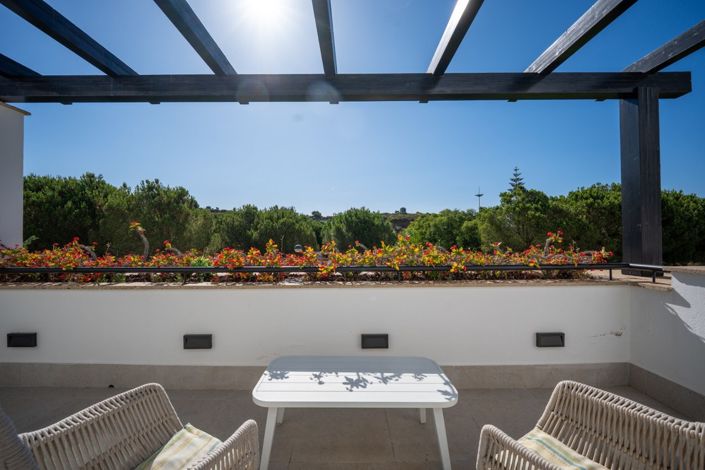 Image No.13-3 Bed Townhouse for sale