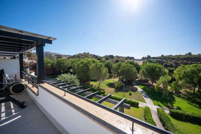 Image No.46-3 Bed Townhouse for sale