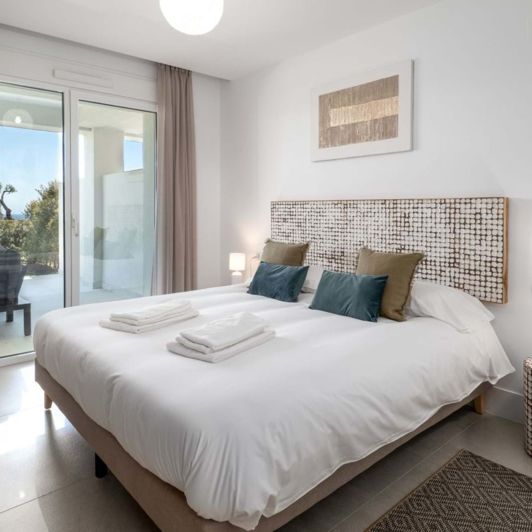 Image No.15-2 Bed Apartment for sale